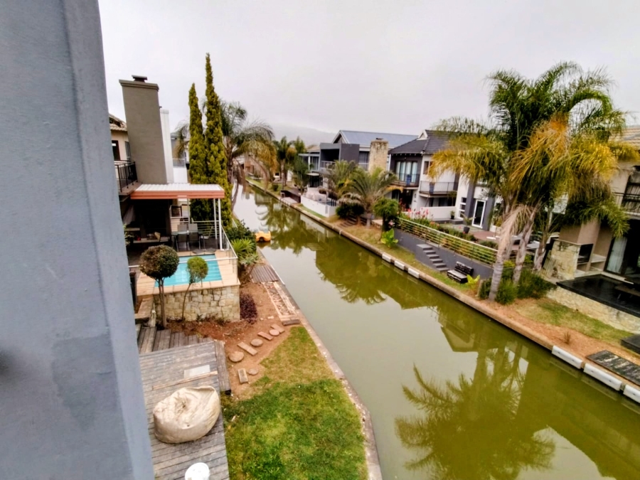 3 Bedroom Property for Sale in The Islands Estates North West